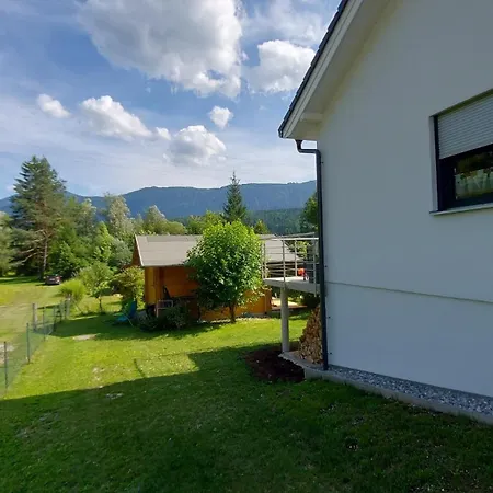 Petra's Urlaubshuettn Casa vacanze Hermagor-Pressegger See